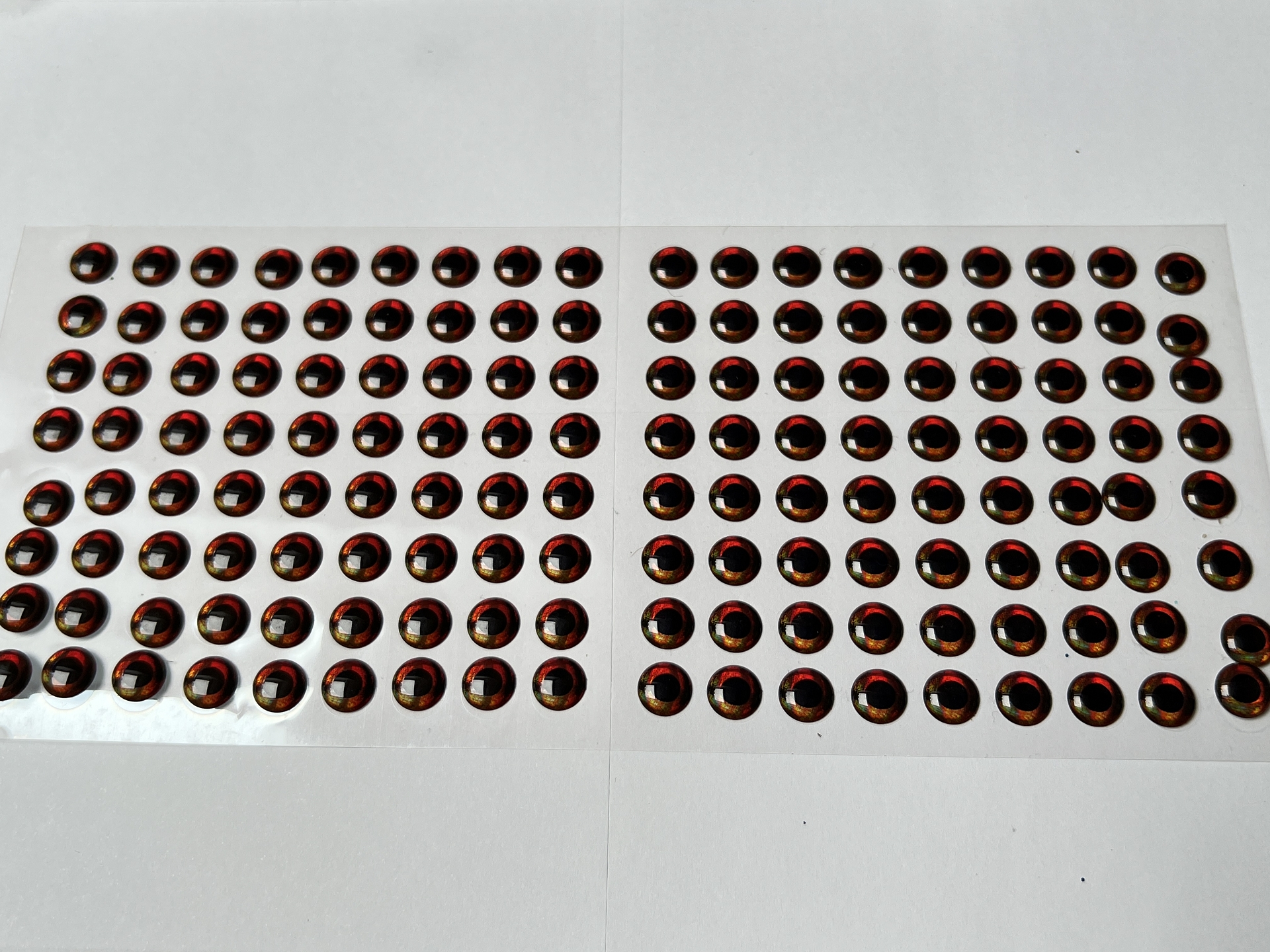 MIKATECH Epoxy 3D Augen 10mm Natural Red 144er Karte