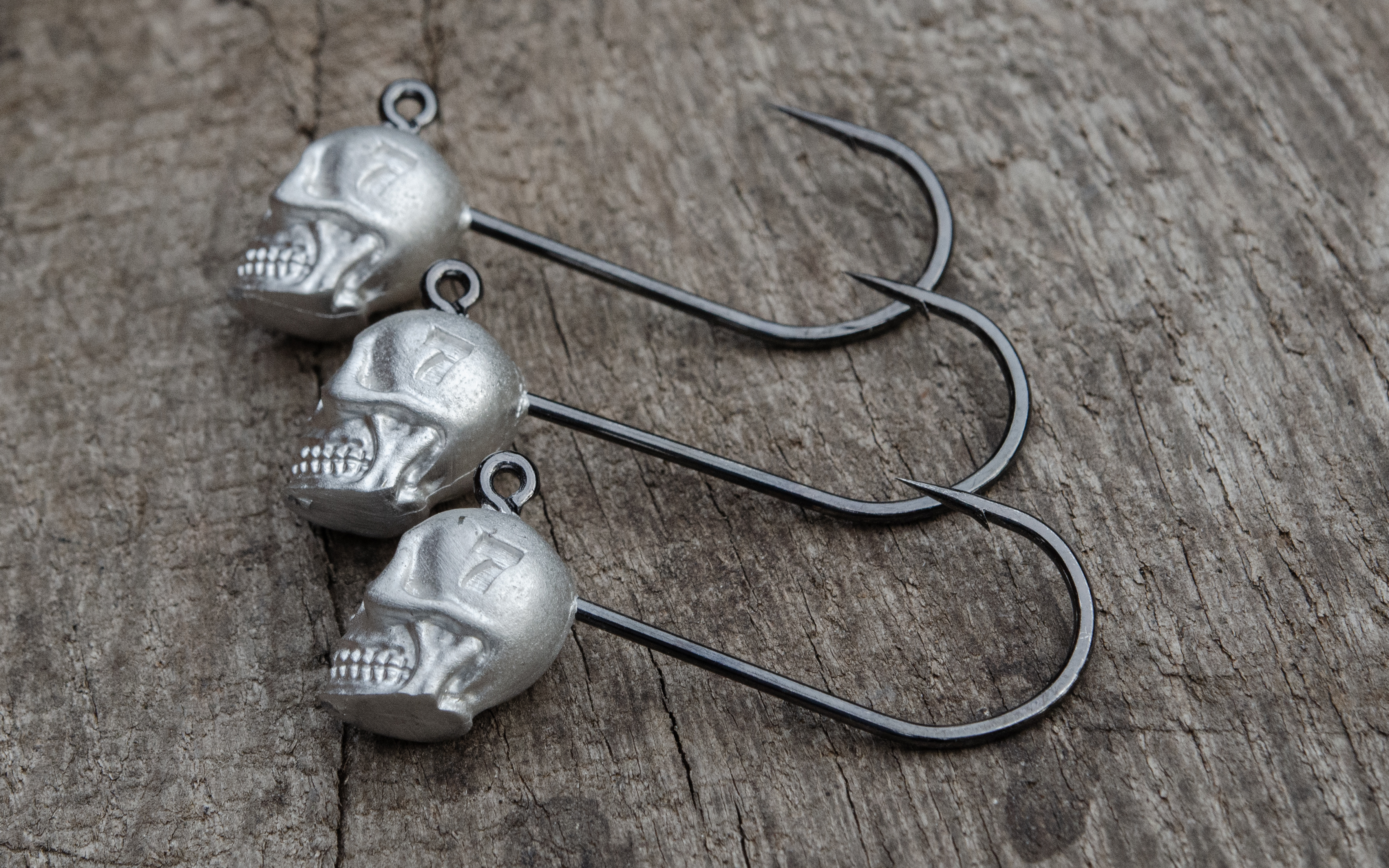 Q-Jigs 1/0 7g - Set a 3 Stück Totenkopf Jig VMC Haken