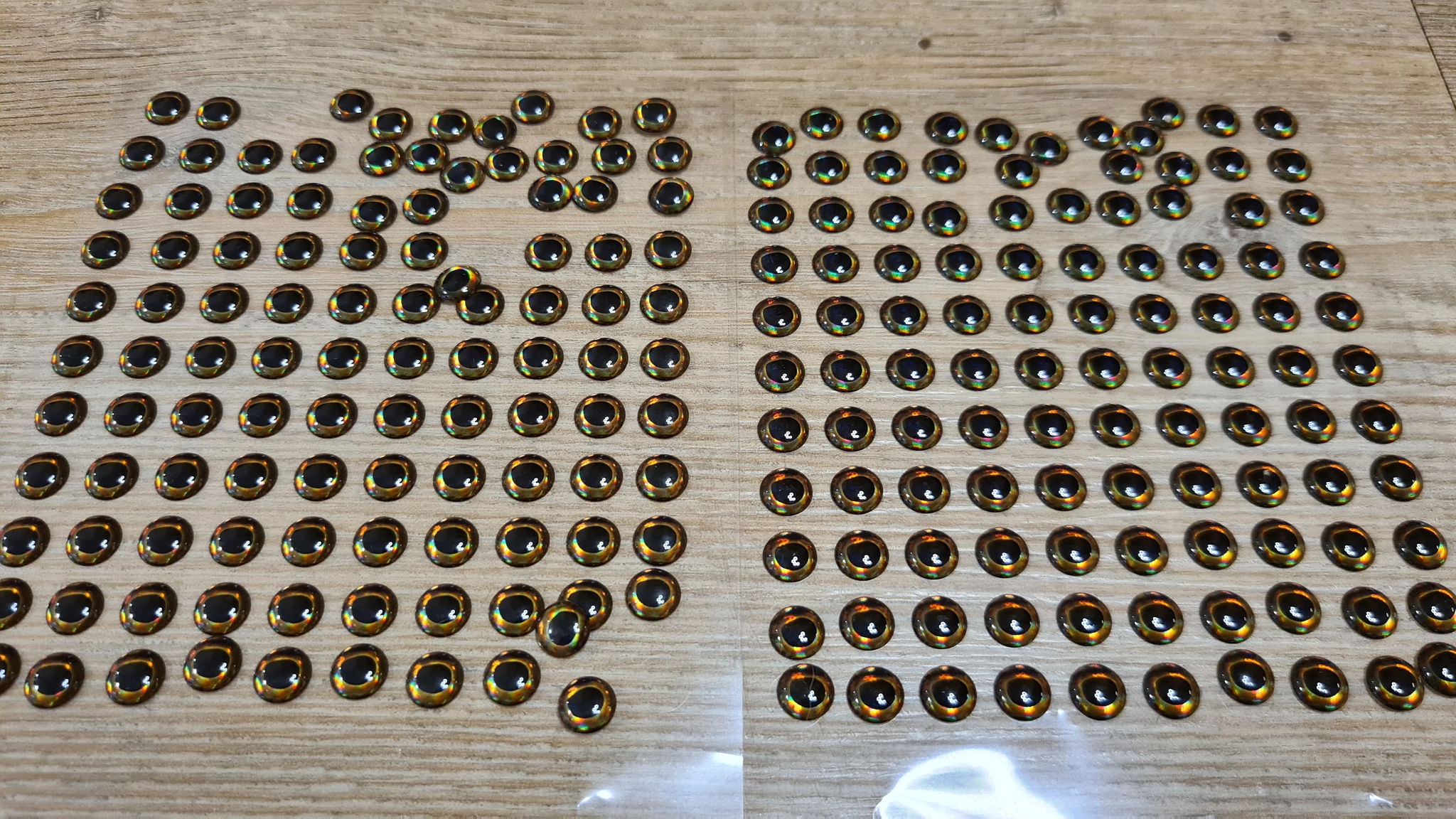 MIKATECH Epoxy 3D Augen 8mm Natural Gold 220er Karte