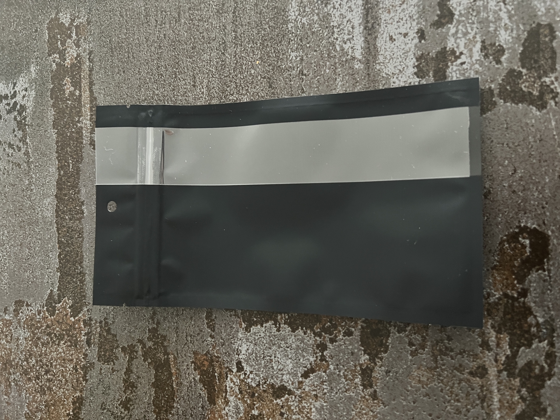 MIKATECH Druckverschlussbeutel Schwarz Matt 10x17cm 100 Stück mit Sichtfenster